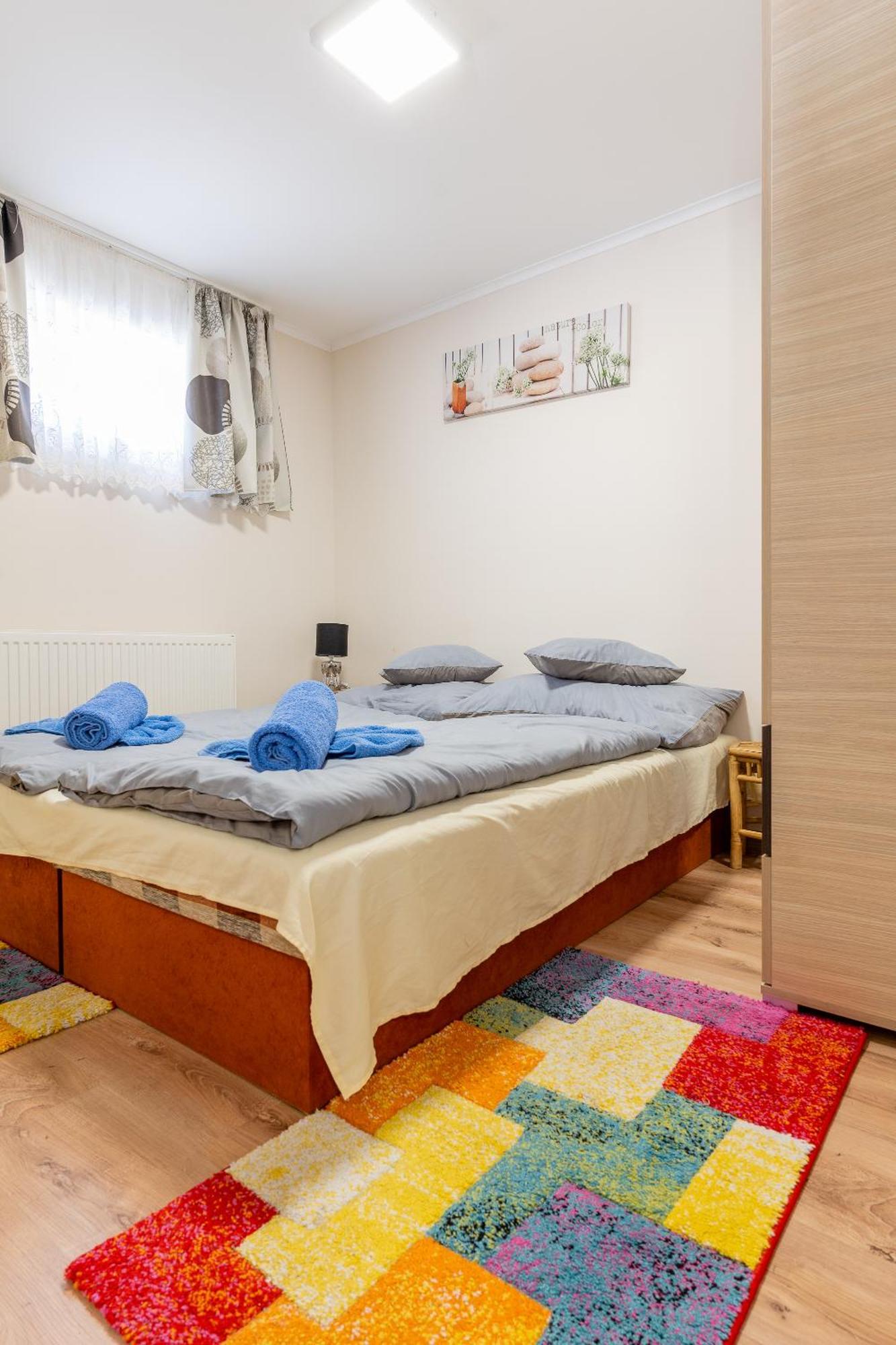 Lili Apartman Harkány Buitenkant foto